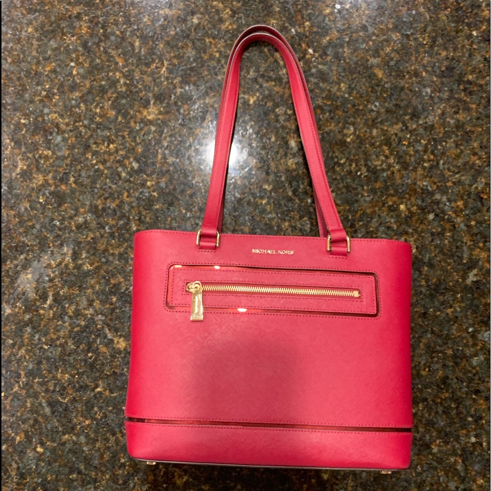 Beautiful Michael Kors red tote purse